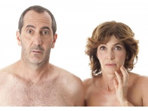 Nudi e crudi con Maria Amelia Monti e Paolo Calabresi allo Stignani di Imola