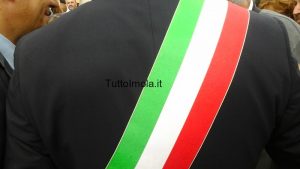 PER IL SINDACO DI IMOLA ESISTE SOLO LA SUA CARRIERA