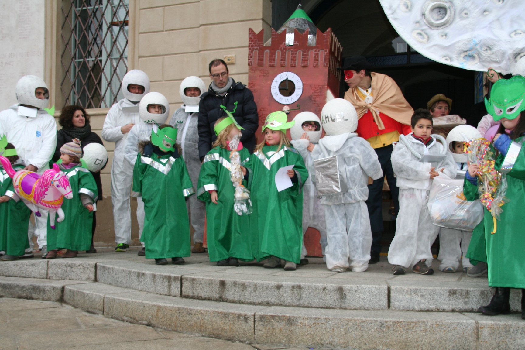 CARNEVALE A CASTELLO, VINCE IL “VIAGGIO SUL PIANETA TERME”