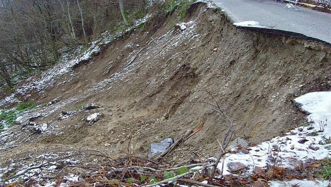 SE ARRIVANO DAL GOVERNO RISORSE  PER IL DISSESTO IDROGEOLOGICO, IL CIRCONDARIO IMOLESE NON DORMA!