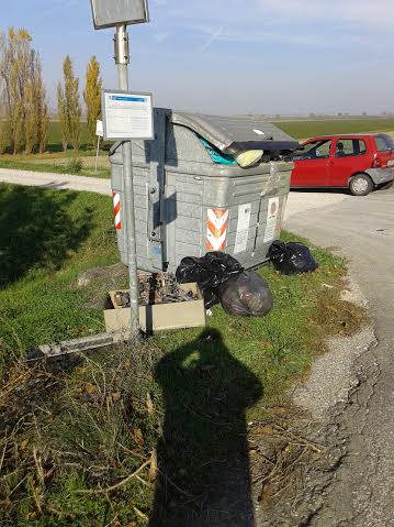   ILLUSI DALLA PROPAGANDA DI HERA, CONAMI E DEI 23 COMUNI CHE FANNO CAPO A HERA IMOLA-FAENZA SULL’EFFICENZA DELLA RACCOLTA 