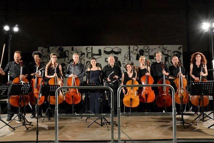 OMAGGIO ALLA VITA SOCIALE Musiche da Vivaldi a Villa Lobos per 8 violoncelli e soprano