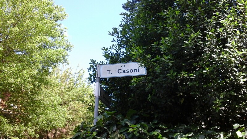 SU VIA CASONI IL M5STELLE FA DEMAGOGIA E PASSA CON LO STOP