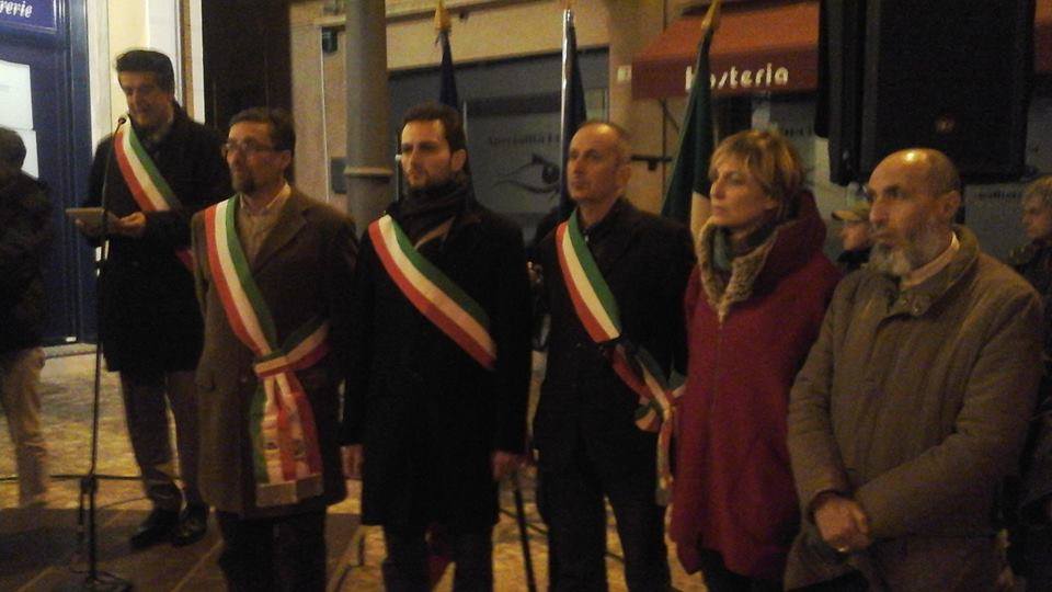 NON CI SONO MORTI PIU’ IMPORTANTI E MENO IMPORTANTI NON SOLO IL GOVERNO SI E’ DIMENTICATO DELLA STRAGE DI DACCA…