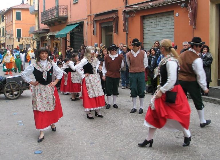 GRUPPO BALLERINI FOLKLORISTICI CASTELLANI:  AL VIA I CORSI GRATUITI PER TUTTI