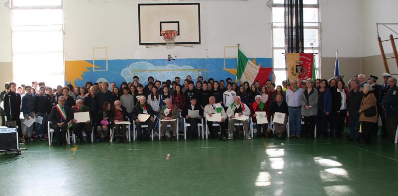 MEDAGLIE DELLA LIBERAZIONE A 12 PARTIGIANI CASTELLANI