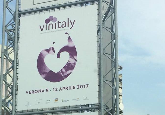 AL VINITALY SEQUESTRATO IL LOTTO DEI PRODOTTI CRIMEANI: OLTRE AL DANNO ANCHE LA BEFFA