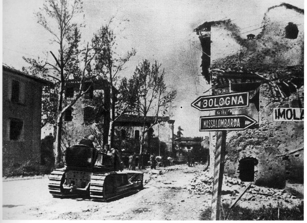 LIBERAZIONE: DOPPIO APPUNTAMENTO ALLA PINETA MACELLO