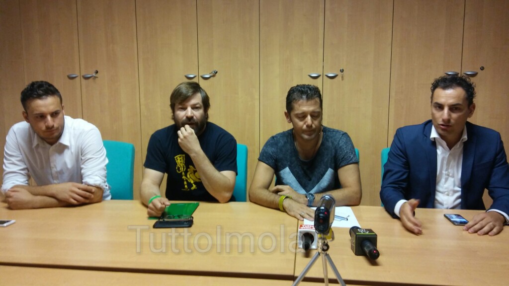 INCENDIO IN DISCARICA, INTERVIENE LA LEGA NORD. CASALINI “VOGLIO VEDERCI CHIARO”, CARAPIA “LA SICUREZZA DELL’IMPIANTO È A RISCHIO”, MARCHETTI “LA SALUTE DEGLI IMOLESIÈ LA COSA CHE PIÙ MI PREME ORA”.