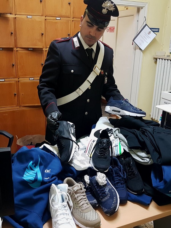 CASTEL GUELFO FURTO AL CENTRO COMMERCIALE OUTLET, RUMENO ARRESTATO DAI CARABINERI