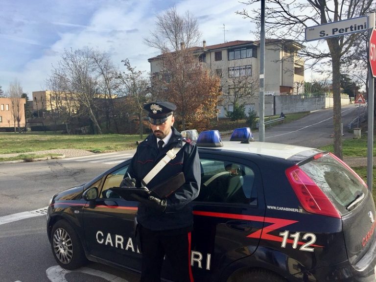 TOSCANELLA, GIOVANE LATITANTE CATTURATA DAI CARABINIERI DI DOZZA.