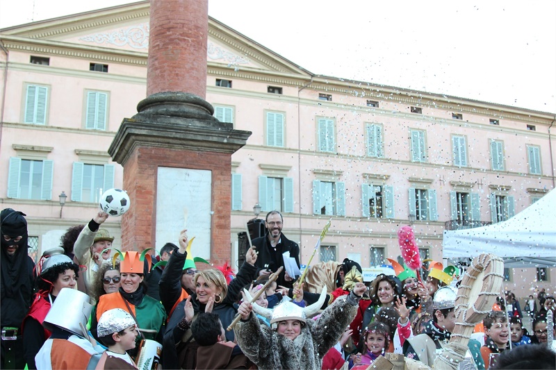 CASTEL SAN PIETRO TERME IN PREPARAZIONE IL “CARNEVALE POPOLARE”