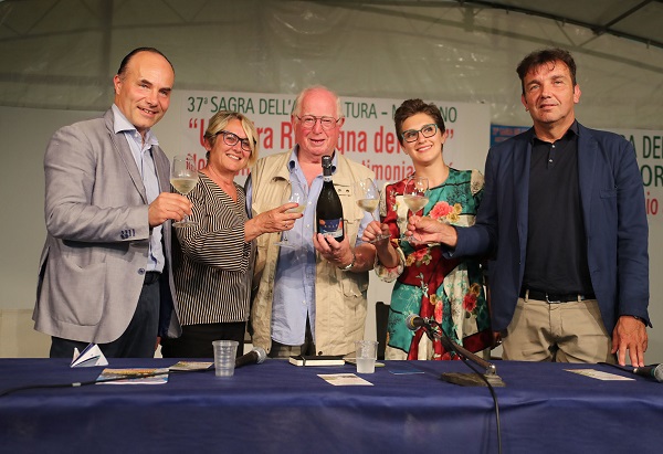 ALLA SAGRA DELL’AGRICOLTURA DI MORDANO IN ALTO I CALICI: E’ ARRIVATO BOLE’, LO SPUMANTE MADE IN ROMAGNA
