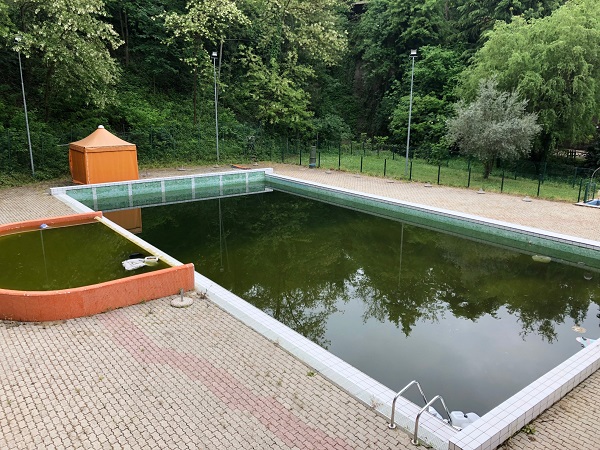 FONTANELICE RACCOLTE OLTRE 300 FIRME PER LA RIAPERTURA DELLA PISCINA