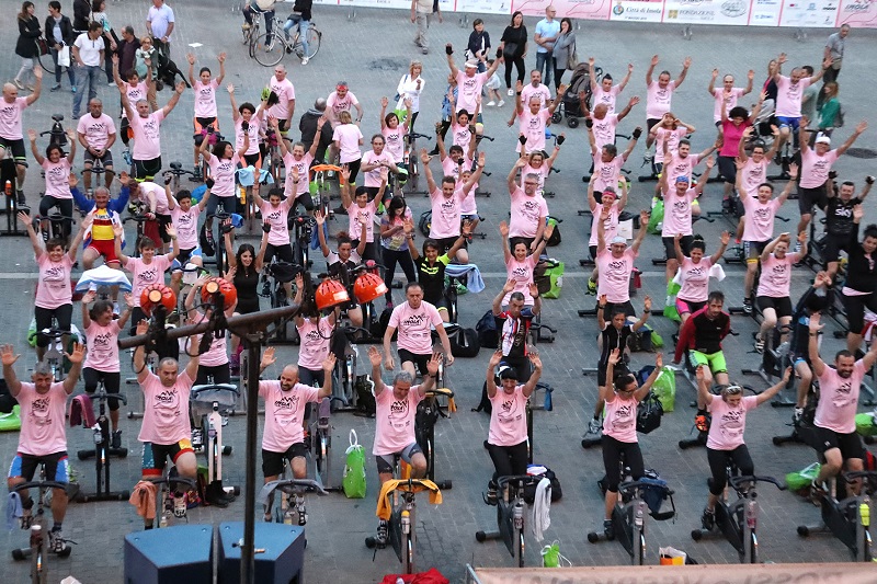 SALTANDO E PEDALANDO IN ROSA, IN ATTESA DEL GIRO D’ITALIA