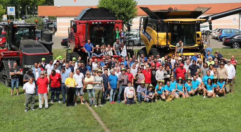 UNA SETTANTINA DI TRATTORI IN SFILATA DA MORDANO FINO A IMOLA