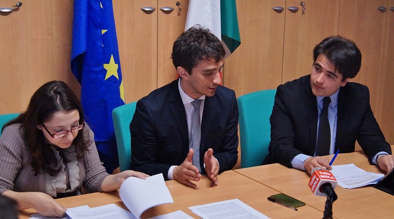 “MERITO NOSTRO LA CHIUSURA DELLA SOCIETÀ COMUNICA”
