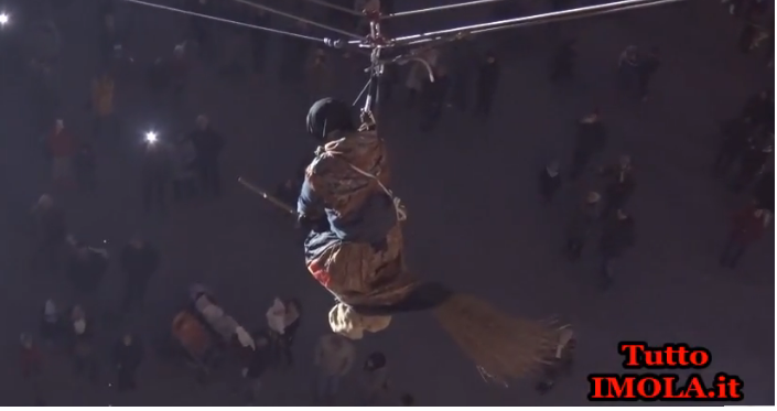VOLA, VOLA LA BEFANA … SU PIAZZA MATTEOTTI