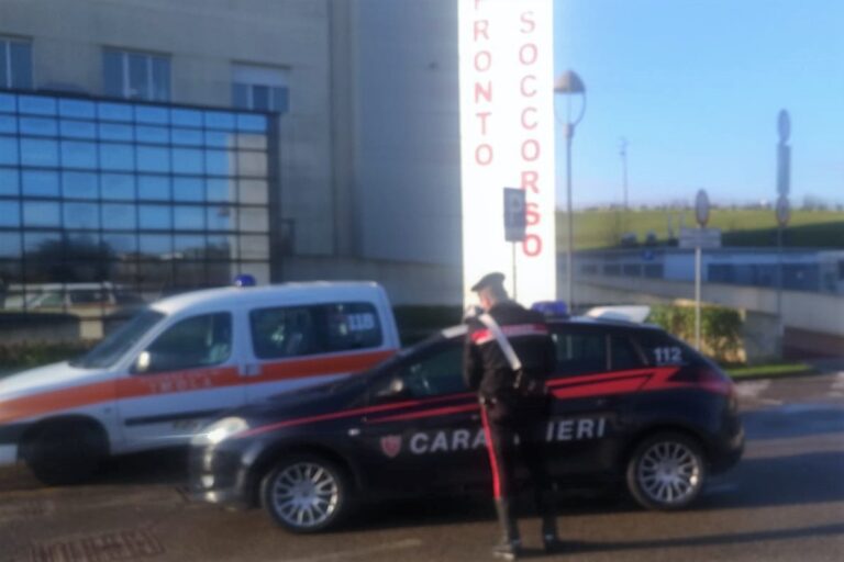 Imola – Denunciati un 21enne marocchino e un 46enne italiano per lesioni personali aggravate.