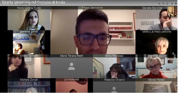 Chi spiega al consigliere Samachini che il comunismo e il fascismo, sono due facce della stessa medaglia?