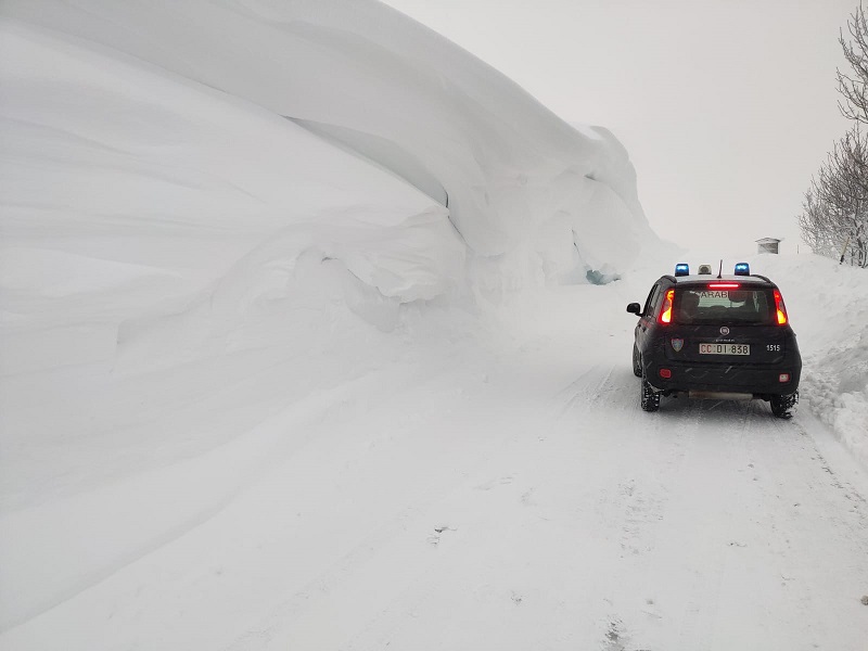 Precipitazioni nevose continue e abbondanti nell’Appennino Emiliano Romagnolo:  i Carabinieri Forestali del Servizio METEOMONT raccomandano massima prudenza