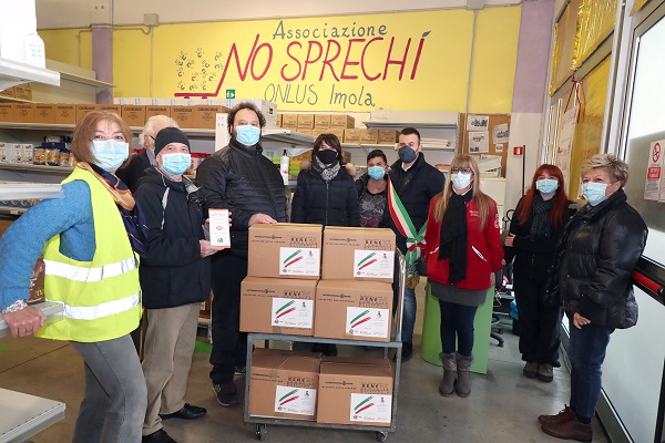 Da lunedì 1 marzo verrà aperto un nuovo bando per poter usufruire dei buoni spesa per generi alimentari e beni di prima necessità