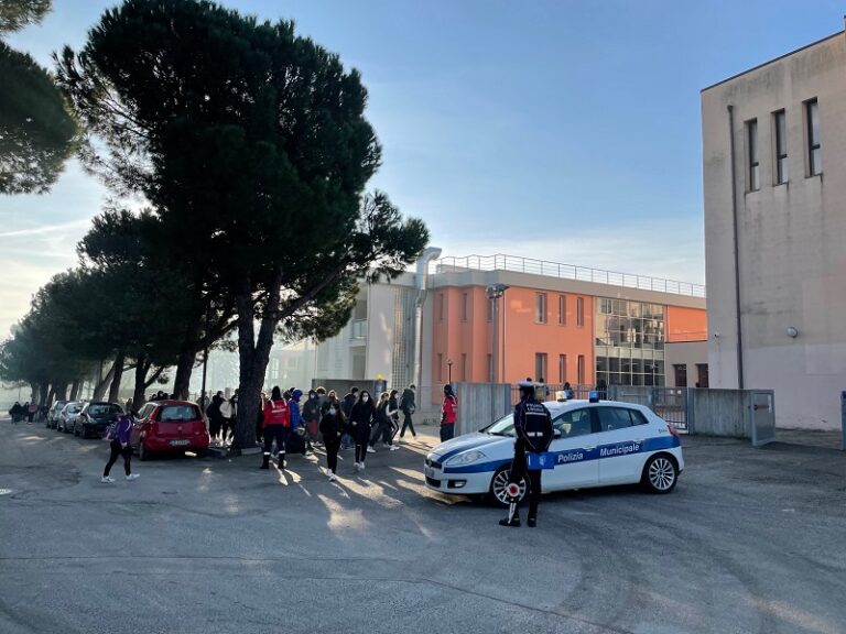 CSPT – Controlli mirati sulla popolazione studentesca, voluti dal sindaco Fausto Tinti