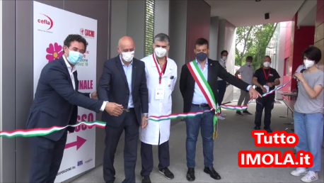 Hub vaccinale aziendale SACMI – CEFLA – Partita ufficialmente la campagna vaccinale in “forma volontaria” (video)