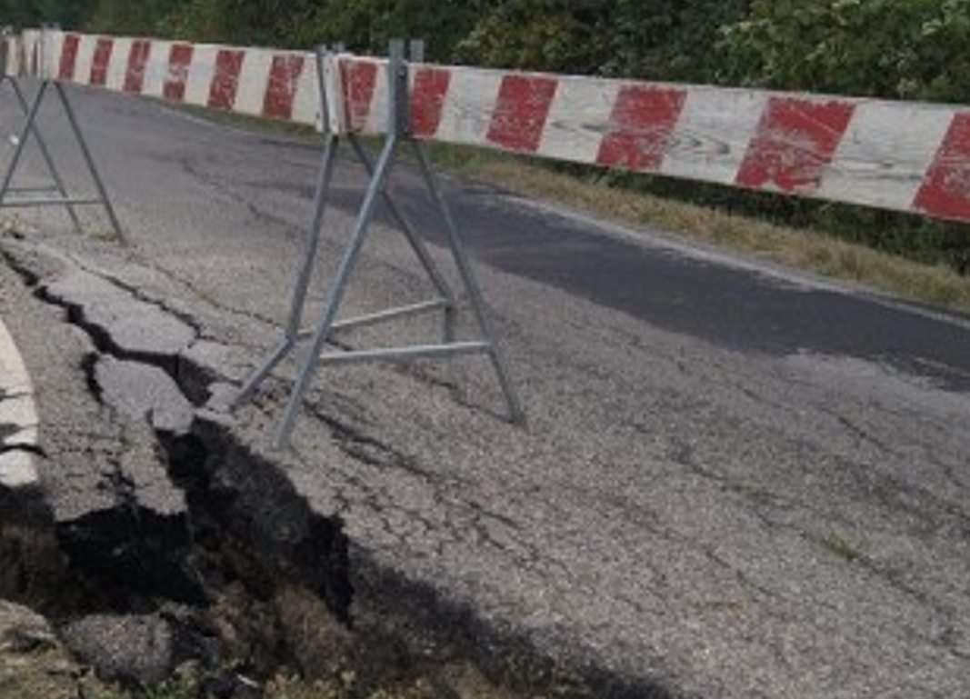 Dopo 10 anni di governi di sinistra i sindaci del PD chiedono soldi per le strade “insicure”
