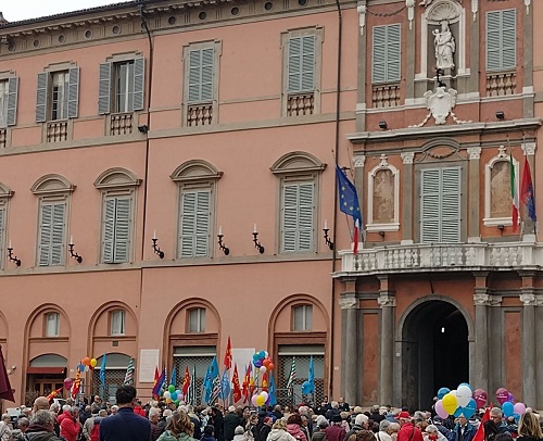 Imola, Primo Maggio – Chiamatela Festa dei Sindacati, non dei lavoratori