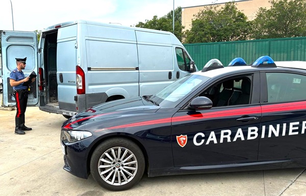 Non solo rame, ma anche alluminio: tre fratelli collezionano arresti e metalli