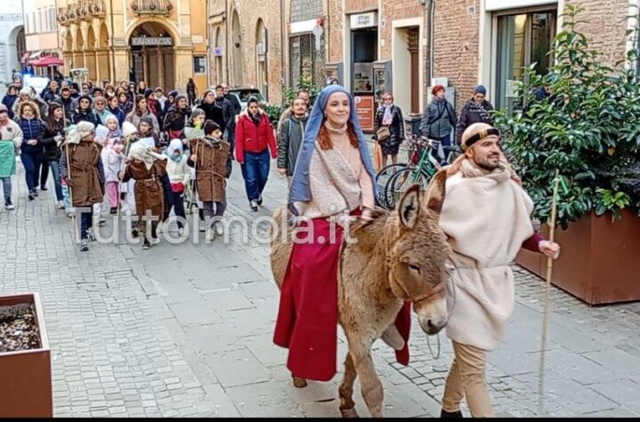 Imola rievoca il Natale: il censimento di Maria e Giuseppe tra fede e tradizione (Video)