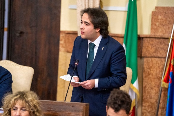 Kermesse o istituzione? Vacchi denuncia l’uso politico del Consiglio Comunale
