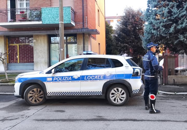 Imola, malore improvviso: trovata senza vita una donna di 59 anni