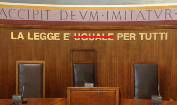 Sentenza scritta prima del dibattimento: processo sospeso