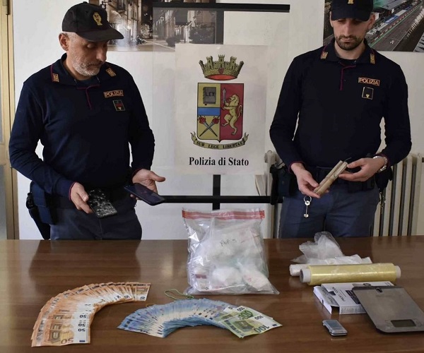 Maxi operazione antidroga tra Imola e Ravenna: sequestrati oltre 1,6 chili di cocaina, arresti e arma pronta all’uso