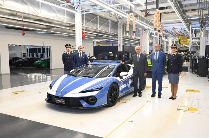 La Polizia di Stato riceve una Lamborghini Temerario: servirà per il trasporto organi