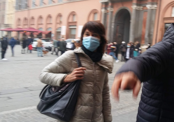 Spadoni accusa FdI di strumentalizzare l’omicidio di via Bellini, ma poi lo strumentalizza per attaccare Governo